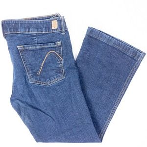 Guess Sweetheart Flare Capri Womens Jeans Dark Wash Size 31/25